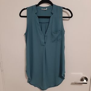 Lush larkspur teal sleeveless blouse